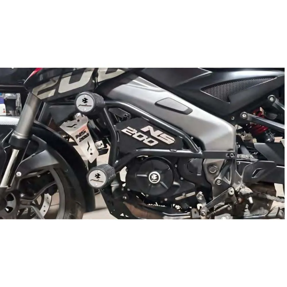 Slider Pulsar NS 200 M4 3D Lujo, vista 2