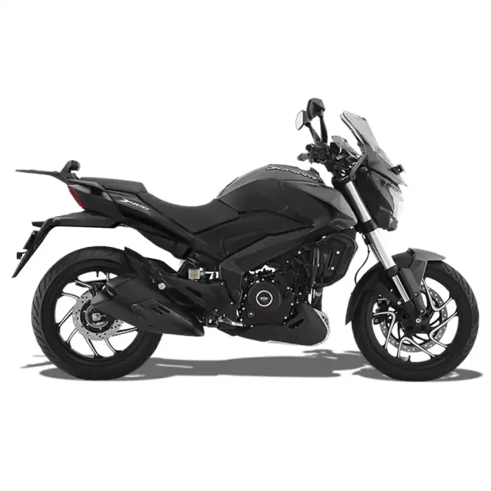 Bajaj Dominar 400 2.0 color negro, vista 2