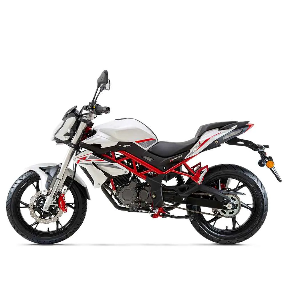 Benelli TNT 150i, vista 2